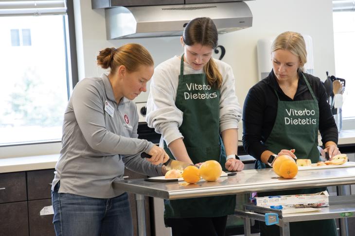 Viterbo’s dietetics program has drawn national attention. Pictured here are faculty member Tiffany Lein (left) and student Lauren Scott.