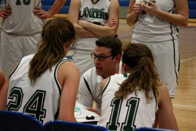 Neal Zygarlicke coaching La Crescent girls basketball 
