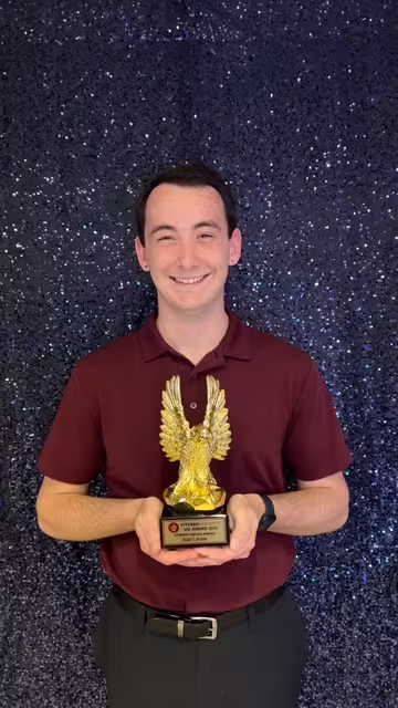 Kael Larson Nursing Major with Vic Award